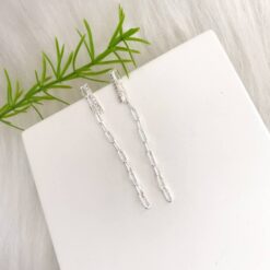 Brinco Prata Longo com detalhes em zircônia