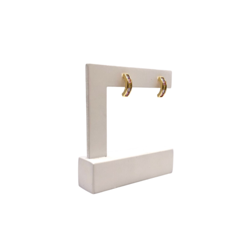 brinco meia argola com pedras